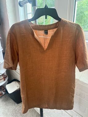 SHEIN Men’s Rust Orange Short-Sleeve V-Notch Shirt